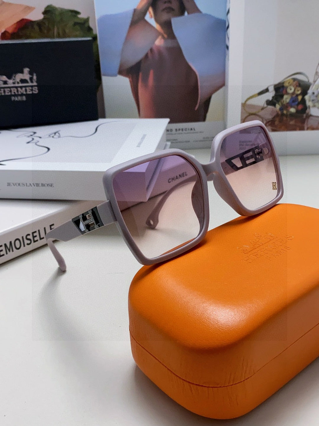 Hermès Square Gray Lens Sunglasses for Men & Women - 450011 - detail image 6
