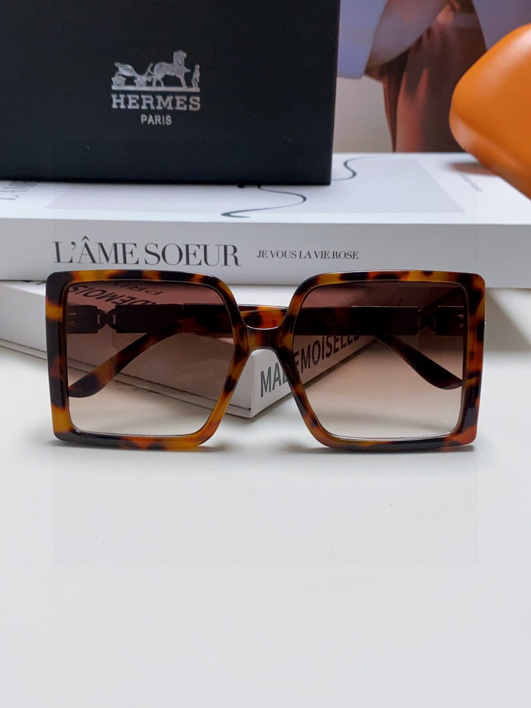 Hermès Square Red Lens Sunglasses for Women - 416516 - detail image 6