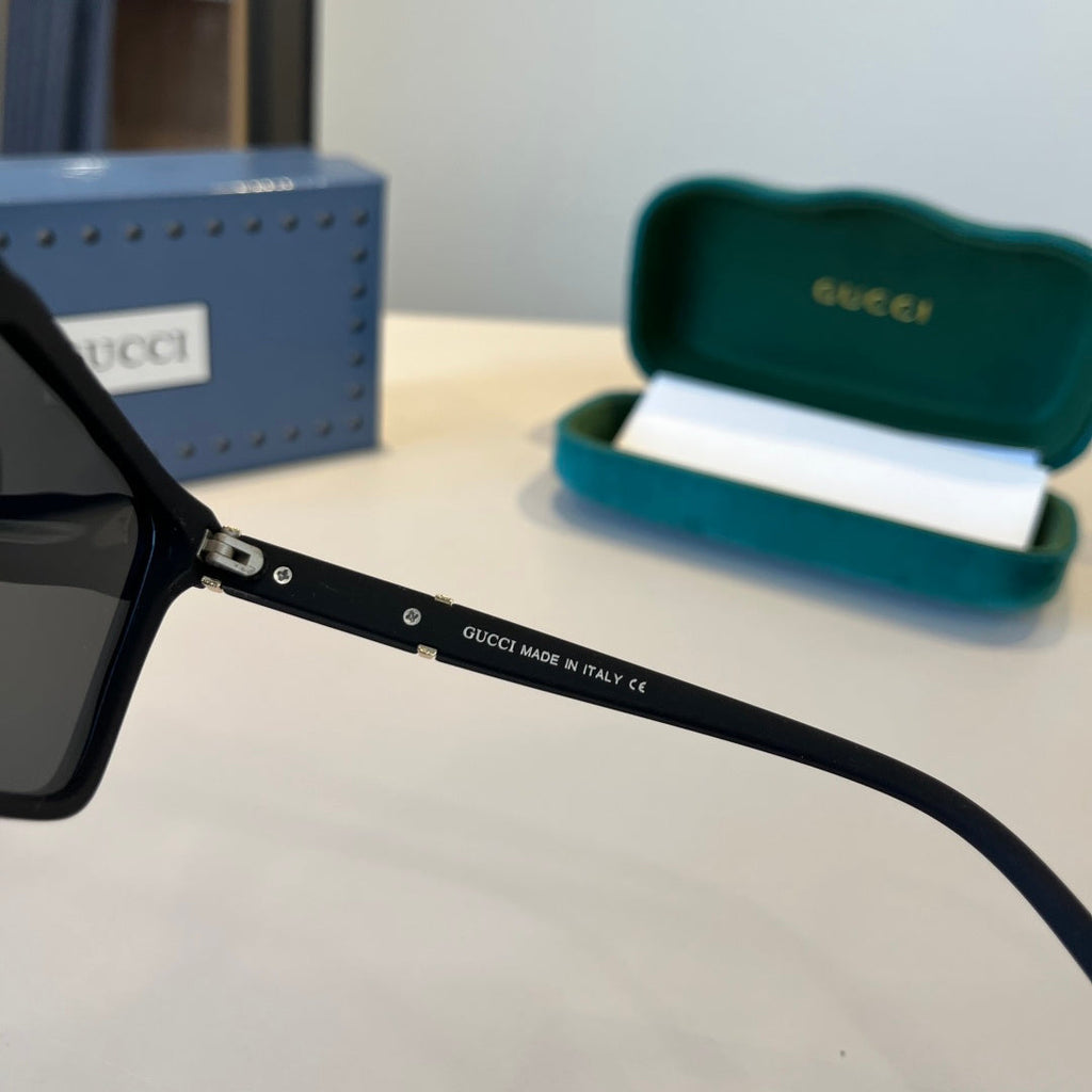 Gucci Metal Aviator Black Lens Sunglasses for Men & Women - 866932 - detail image 5