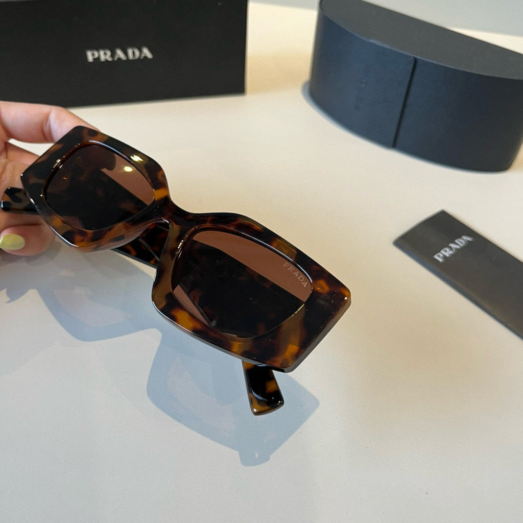 Prada Fashion Black Lens Sunglasses for Men & Women - 432080 - detail image 8