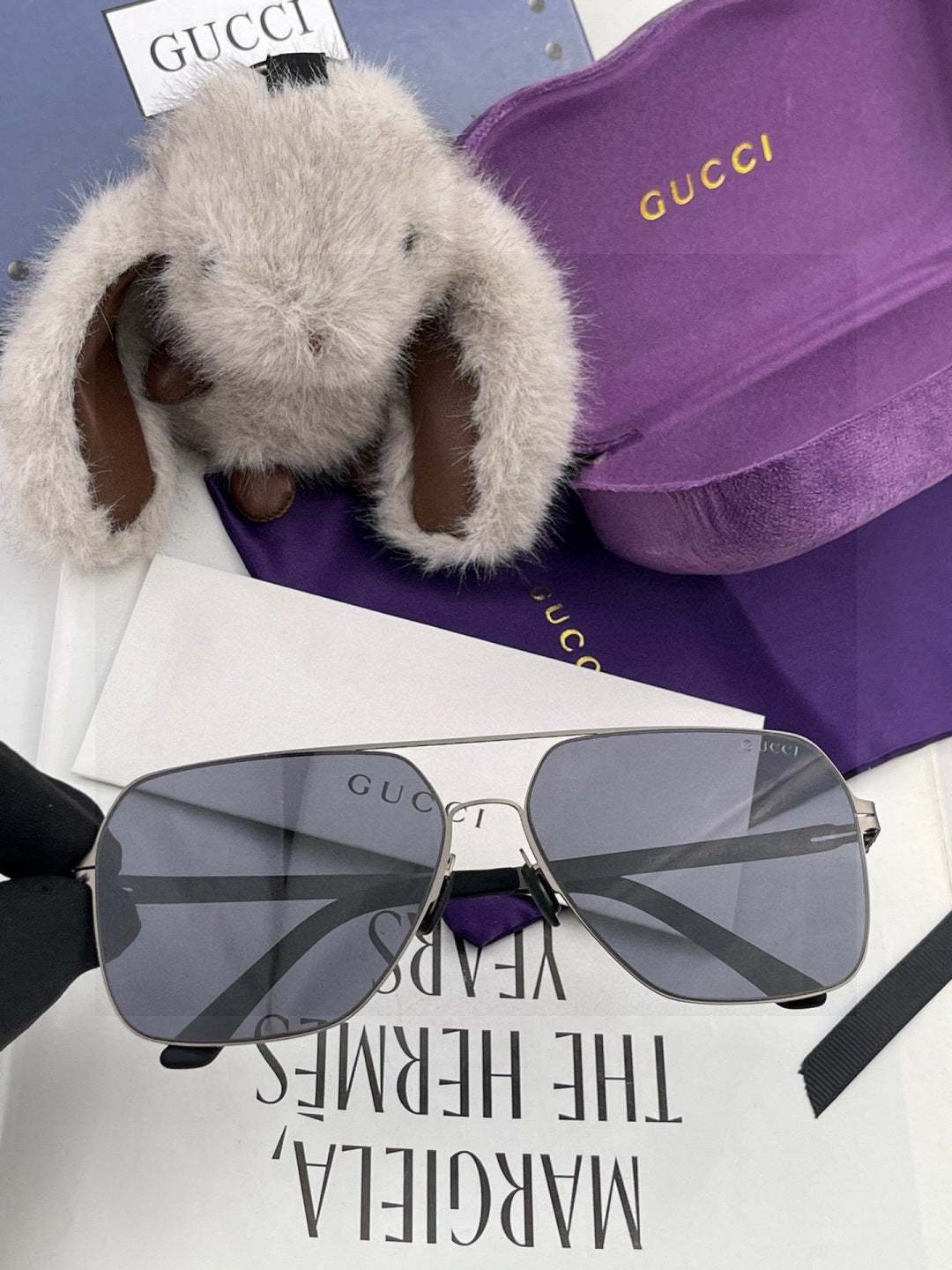 Gucci G3733 Polarized Fashion Black Lens Sunglasses for Men & Women - 934076 - detail image 2