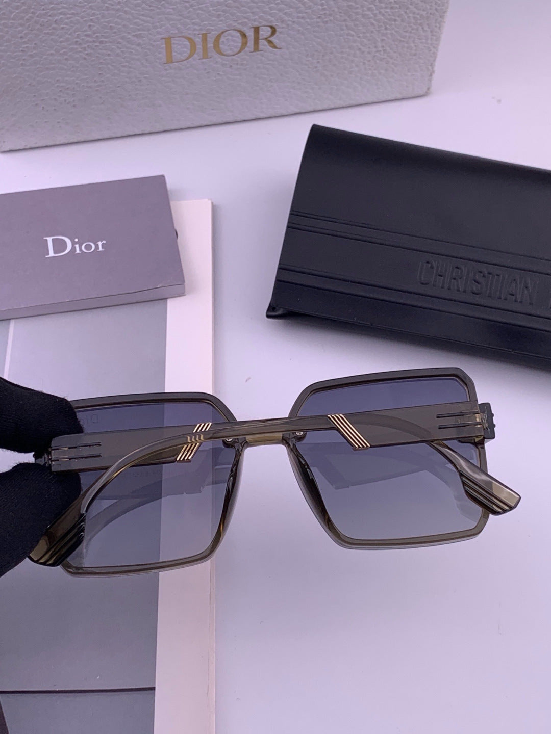 Dior CD8226 Polarized Square Gold Lens Sunglasses for Women - 358224 - detail image 3