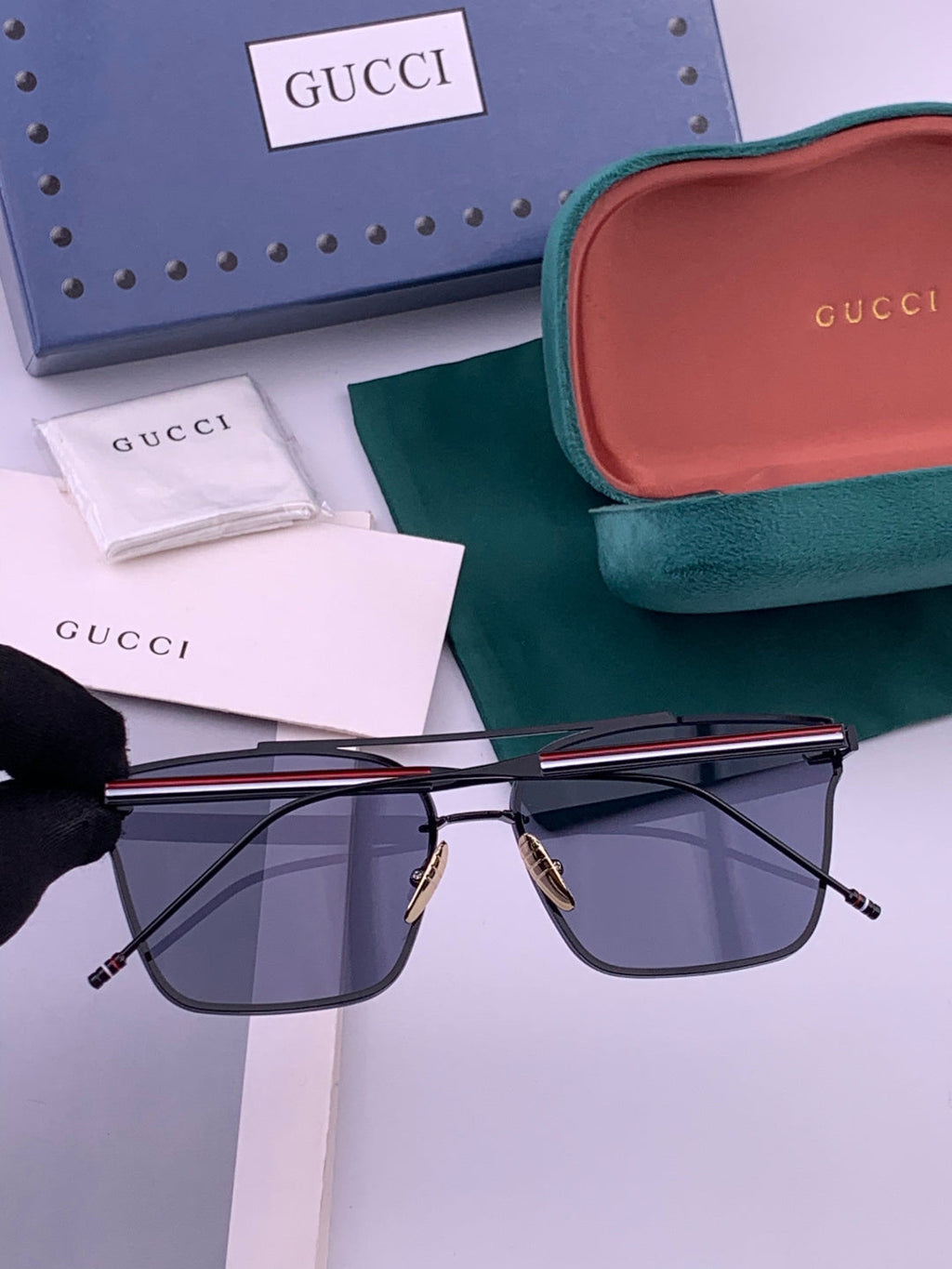 Gucci G152 Polarized Aviator Gold Lens Sunglasses for Men & Women - detail image 5