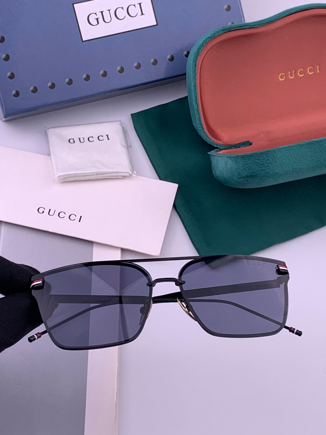 Gucci G152 Polarized Aviator Gold Lens Sunglasses for Men & Women