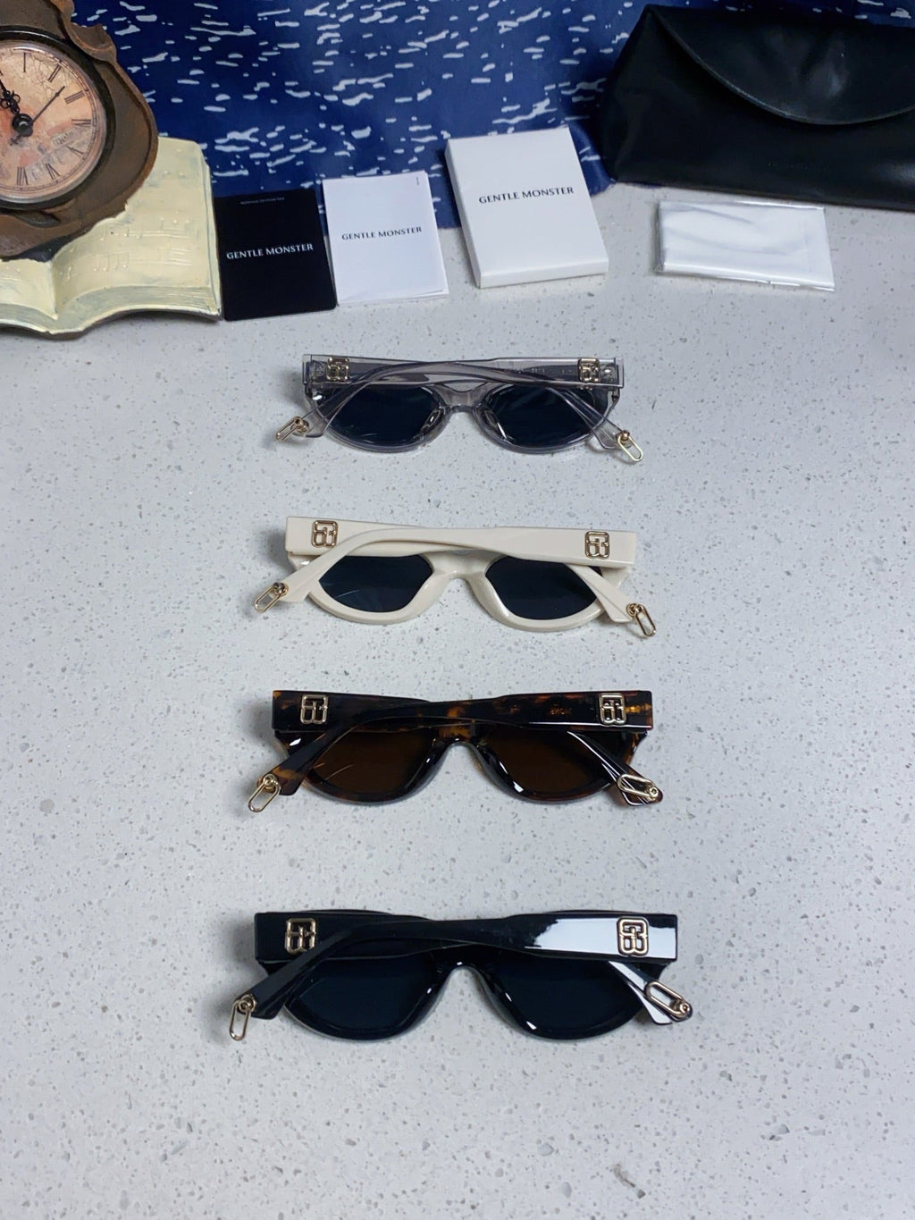 Gentle Monster GW003 Cat-Eye Blue Lens Sunglasses for Men & Women - detail image 11
