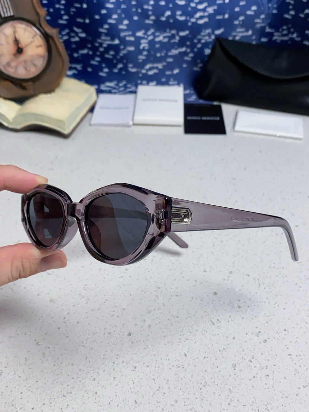 Gentle Monster DADA Cat-Eye Black Lens Sunglasses for Men & Women - 998477 - detail image 6